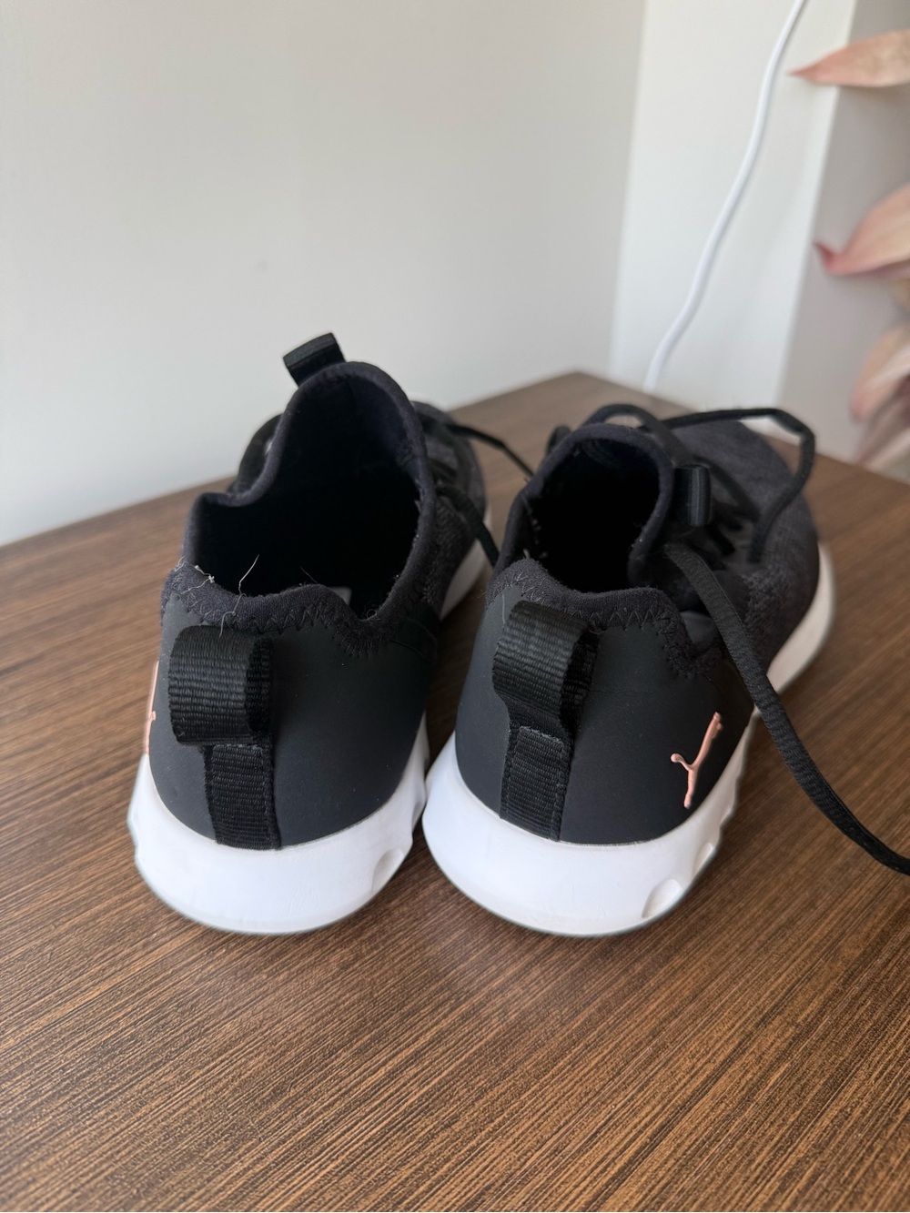 Puma Women’s Black Knit Athletic Sneakers with White Sole - Picture 4 of 6